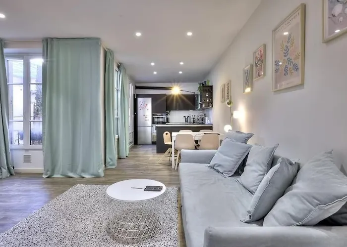 La Maison Helene & Antoine Le Port Apartmán *
