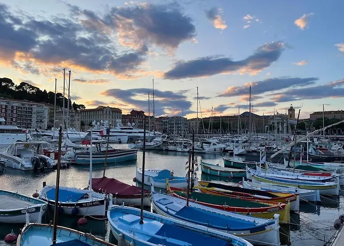 La Maison Helene & Antoine Le Port Апартаменты
